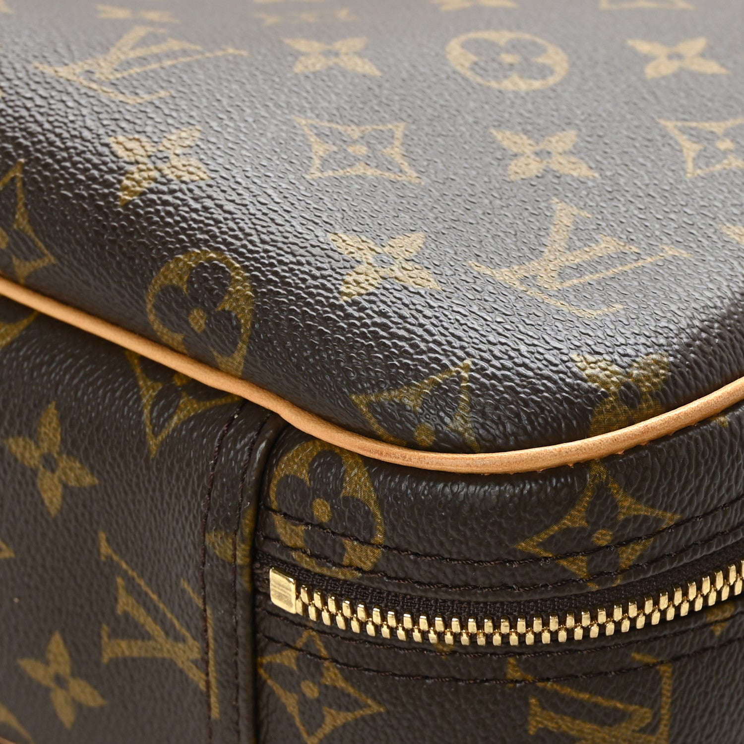 Louis Vuitton Monogram Alize 24 Heures Luggage 12 of 12