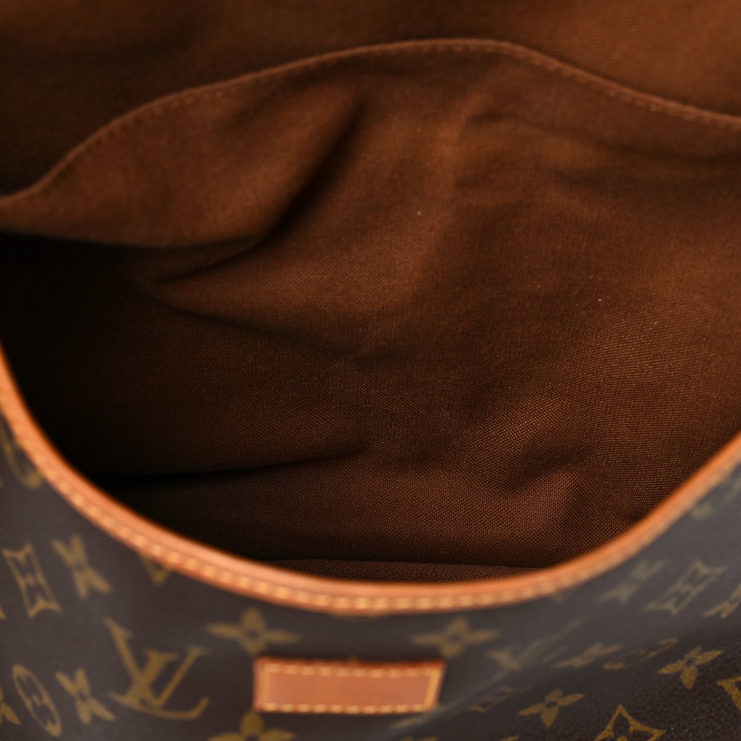 Monogram Saumur 35