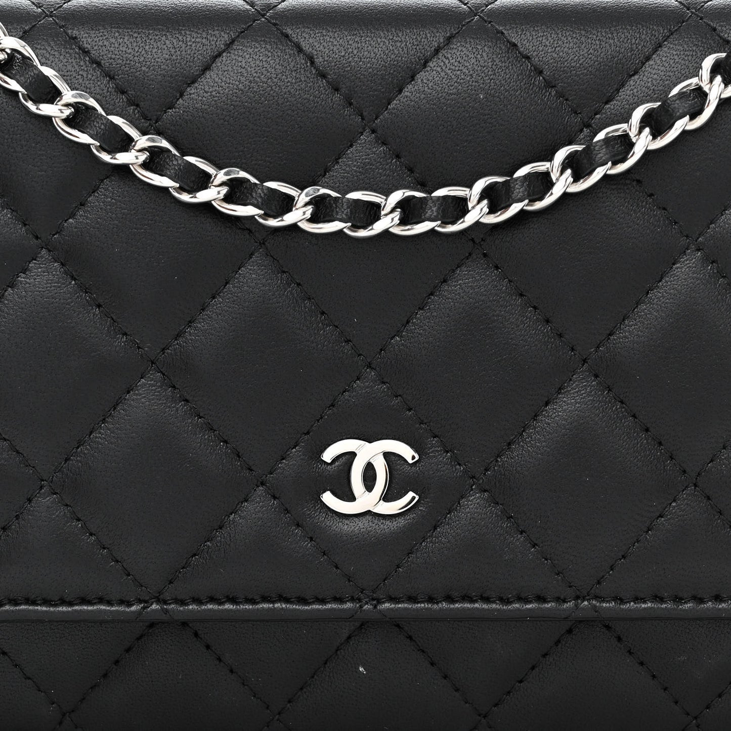 Lambskin Quilted Wallet On Chain WOC Black