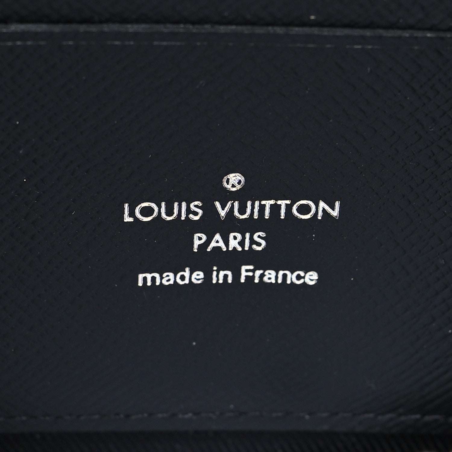 Louis Vuitton Damier Graphite Alpha Wearable Wallet 7 of 10