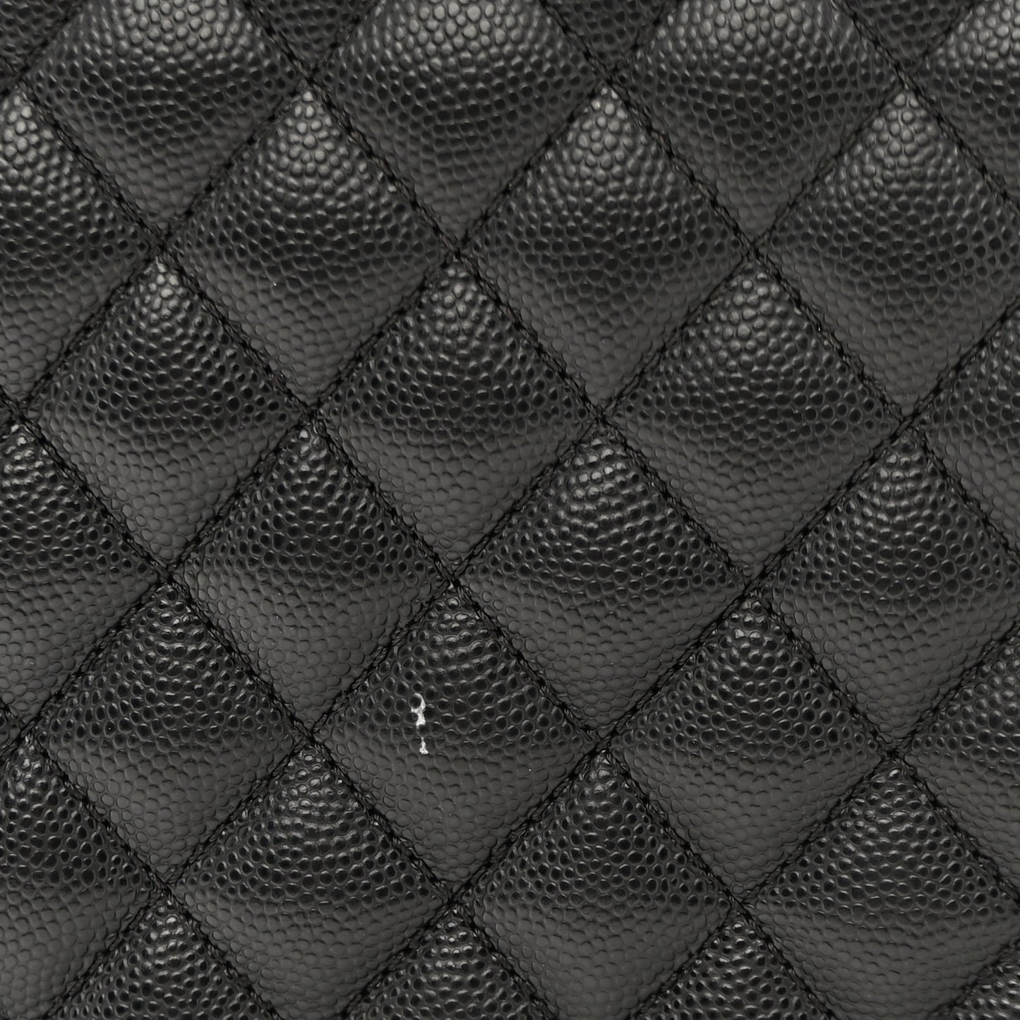 Caviar Quilted New Medium Boy Flap Black