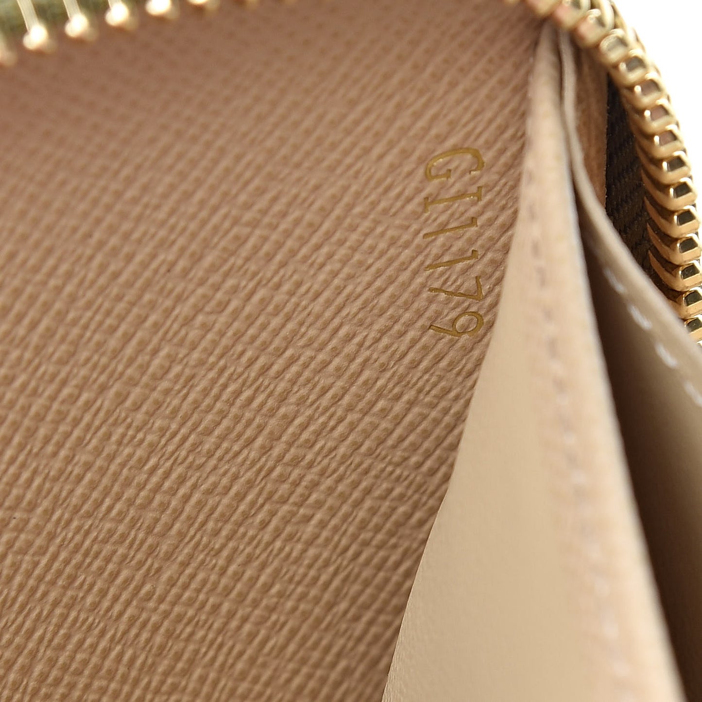 Monogram Giant Zippy Wallet Kaki White