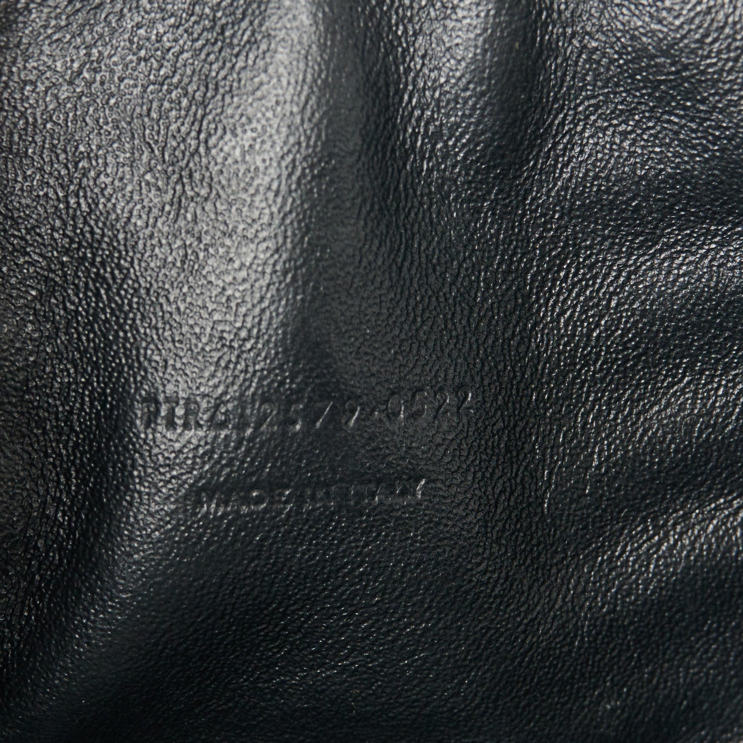 Saint Laurent Grain De Poudre Matelasse Monogram Mini Lou Camera Bag Light Sage 7 of 10