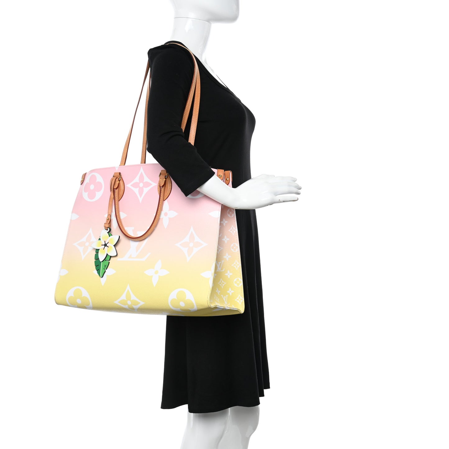 Monogram Giant By The Pool OnTheGo GM Light Pink