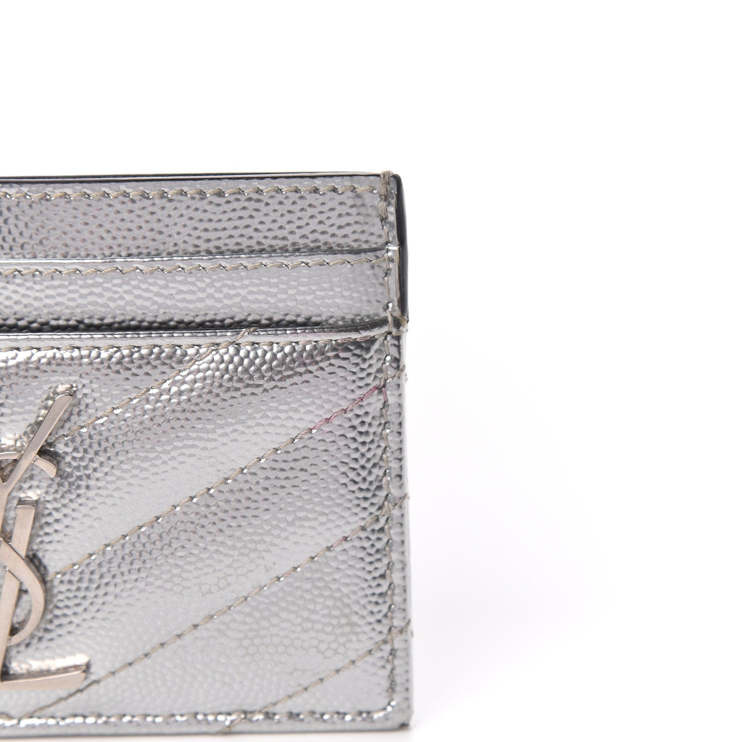 Saint Laurent Metallic Grain De Poudre Matelasse Chevron Monogram Credit Card Case Argento 9 of 12
