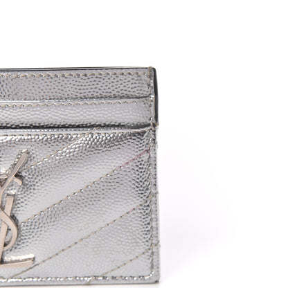 Saint Laurent Metallic Grain De Poudre Matelasse Chevron Monogram Credit Card Case Argento 9 of 12