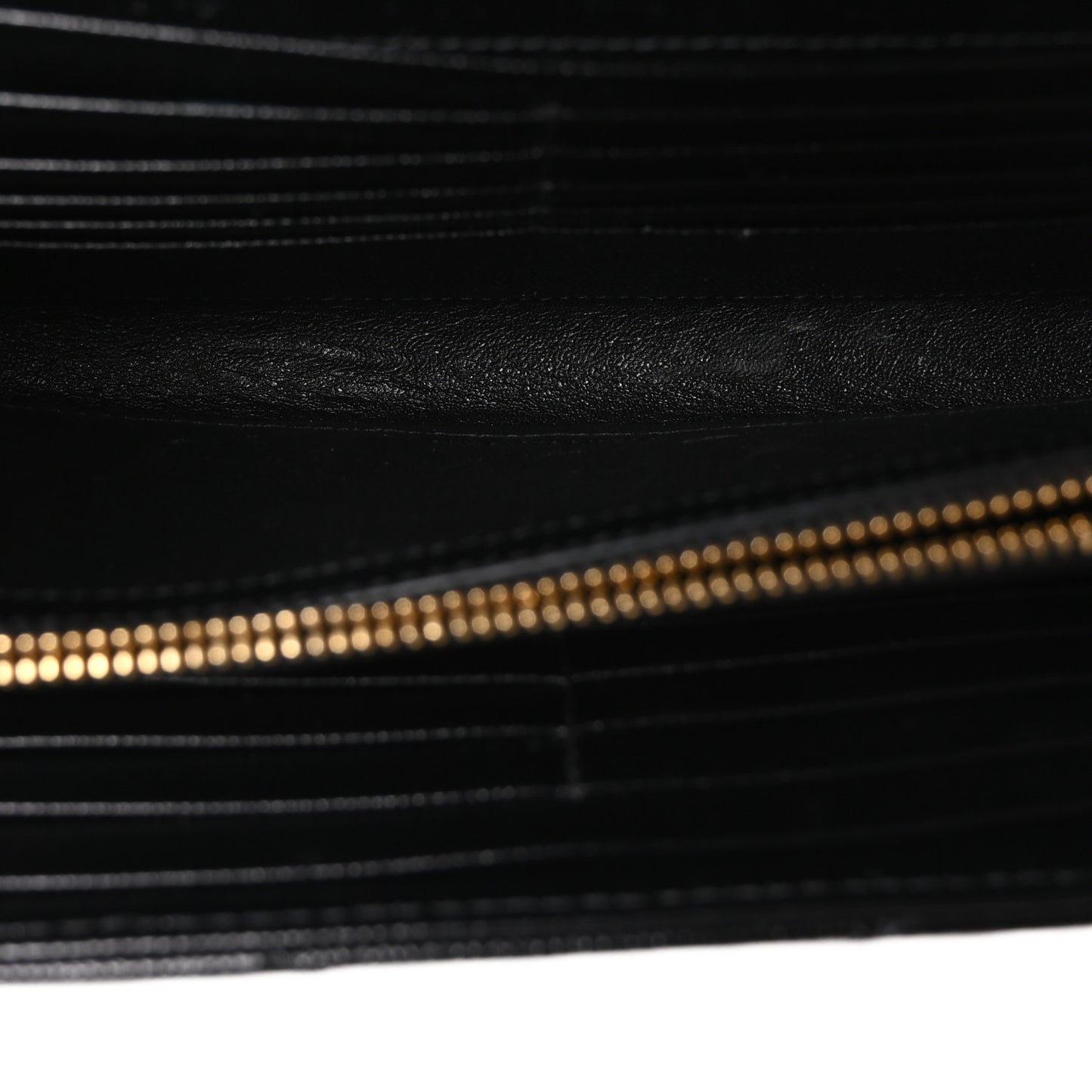 Grain De Poudre Matelasse Chevron Monogram Chain Wallet Black