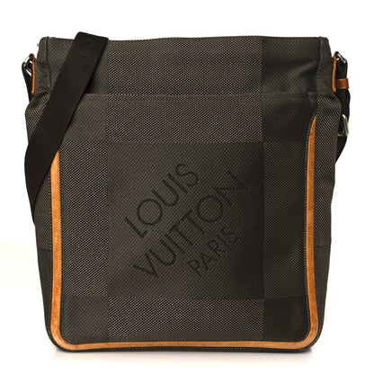 Louis Vuitton Damier Geant Compagnon Messenger Terre 1 of 10