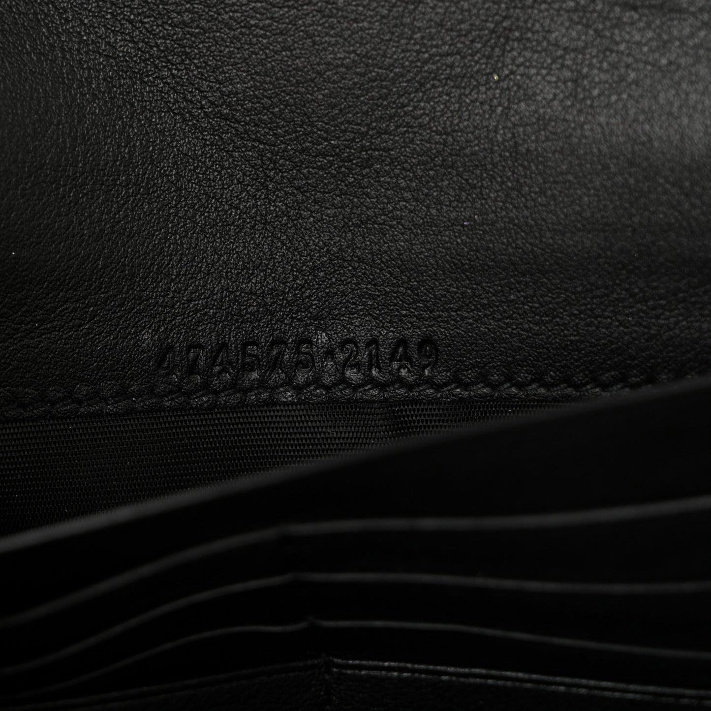 Velvet Matelasse GG Marmont Chain Wallet Black