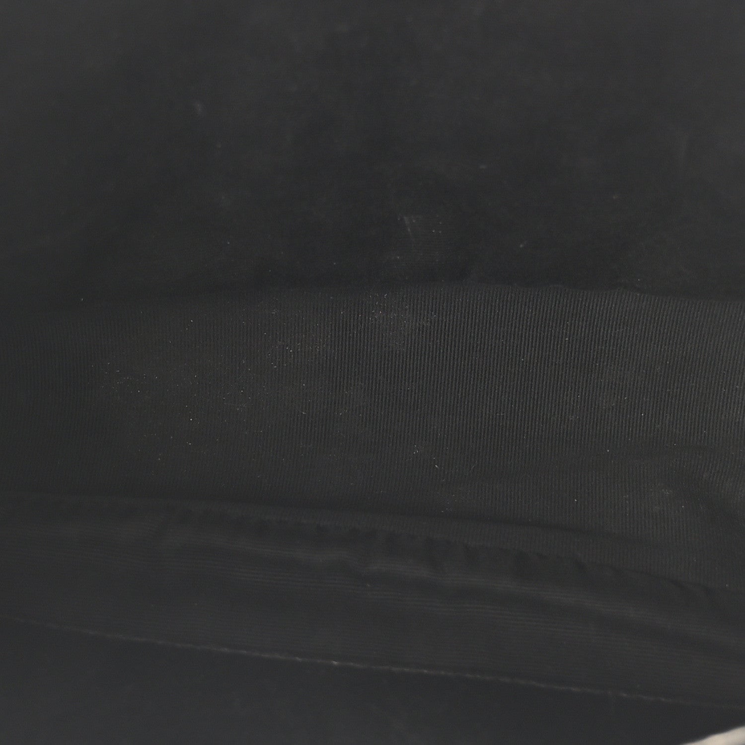 Saint Laurent Crinkled Calfskin Matelasse Monogram Medium Niki Chain Satchel Storm 5 of 10