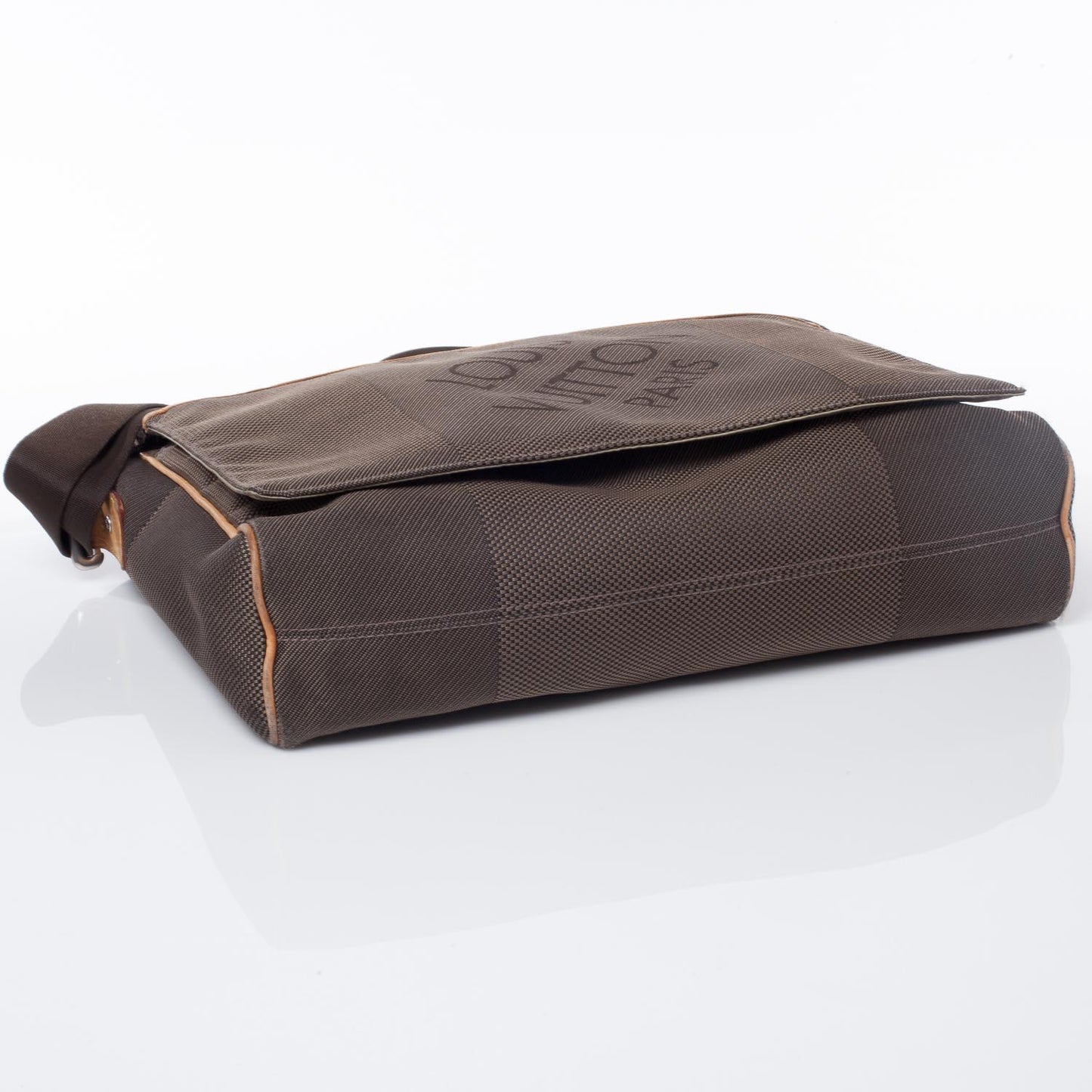 Damier Geant Messenger Bag Terre