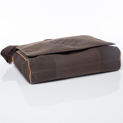 Louis Vuitton Damier Geant Messenger Bag Terre 5 of 8