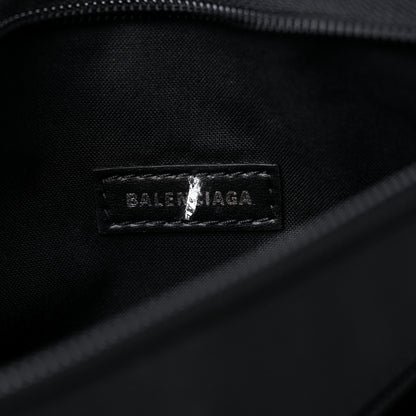 Balenciaga Sustainable Casual Nylon Weekend Belt Wallet Black 6 of 10