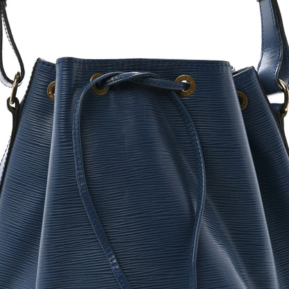 Louis Vuitton Epi Noe Toledo 7 of 16