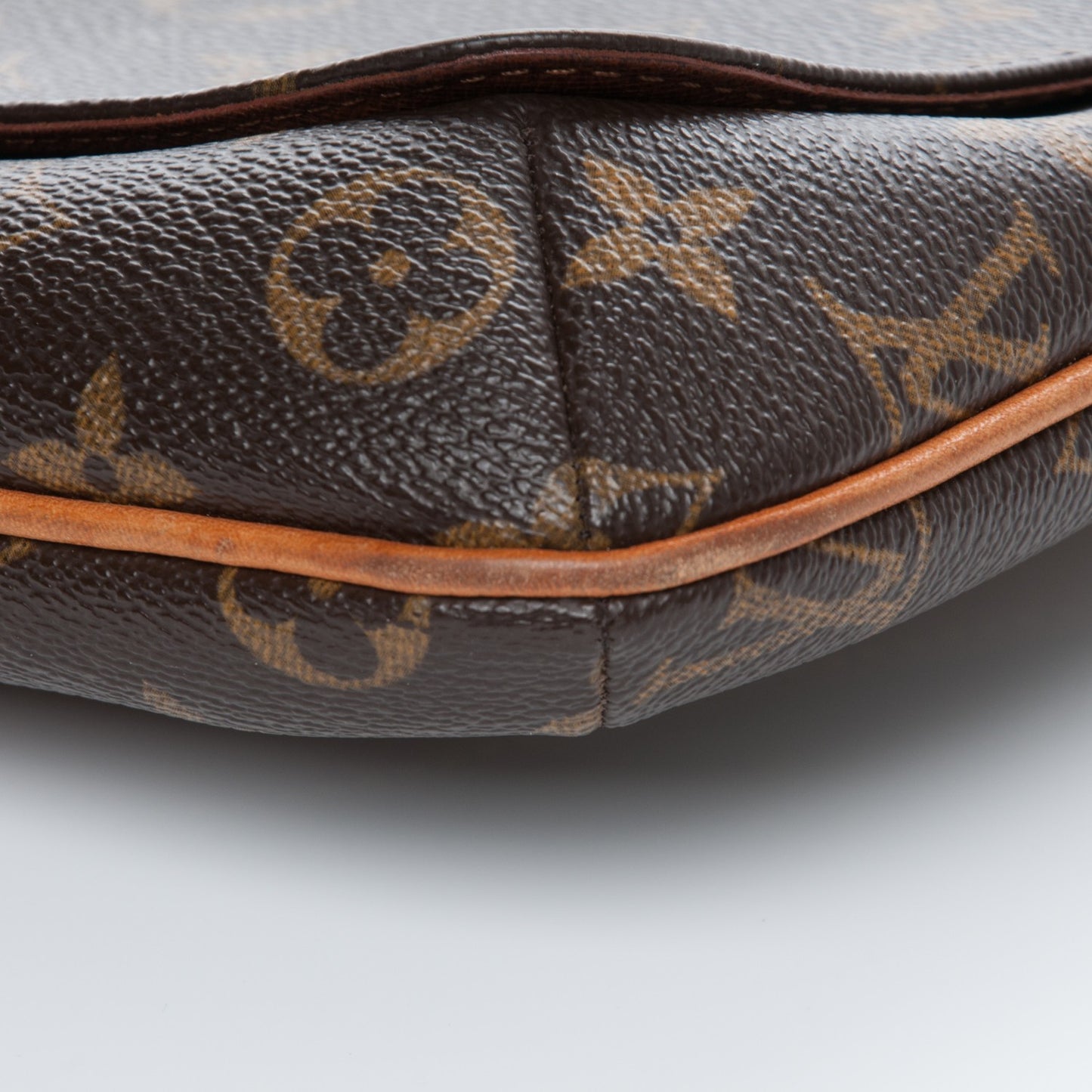 Monogram Musette Salsa