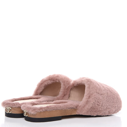 Chanel Orylag Fur Flat Sandals 41 Light Pink 4 of 8