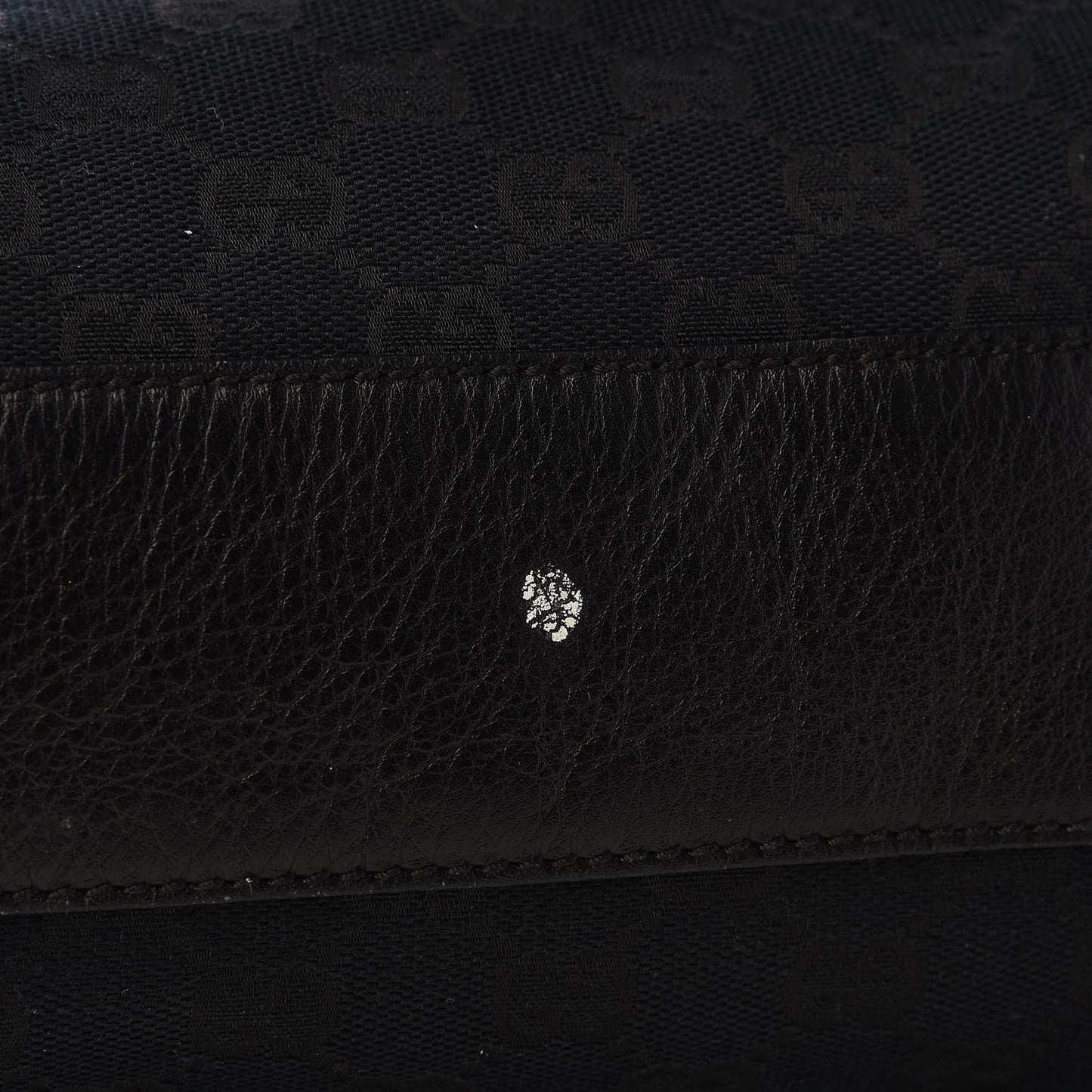 Monogram Medium New Britt Boston Black