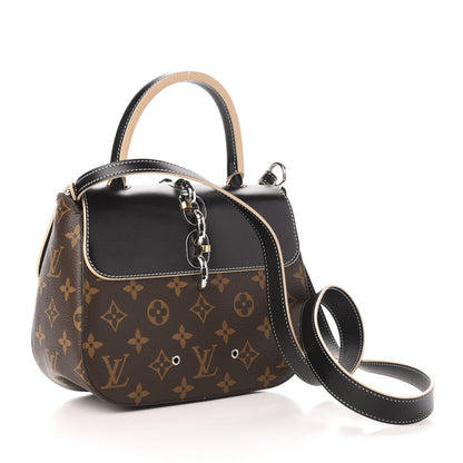 Louis Vuitton Monogram Chain It Black 3 of 10