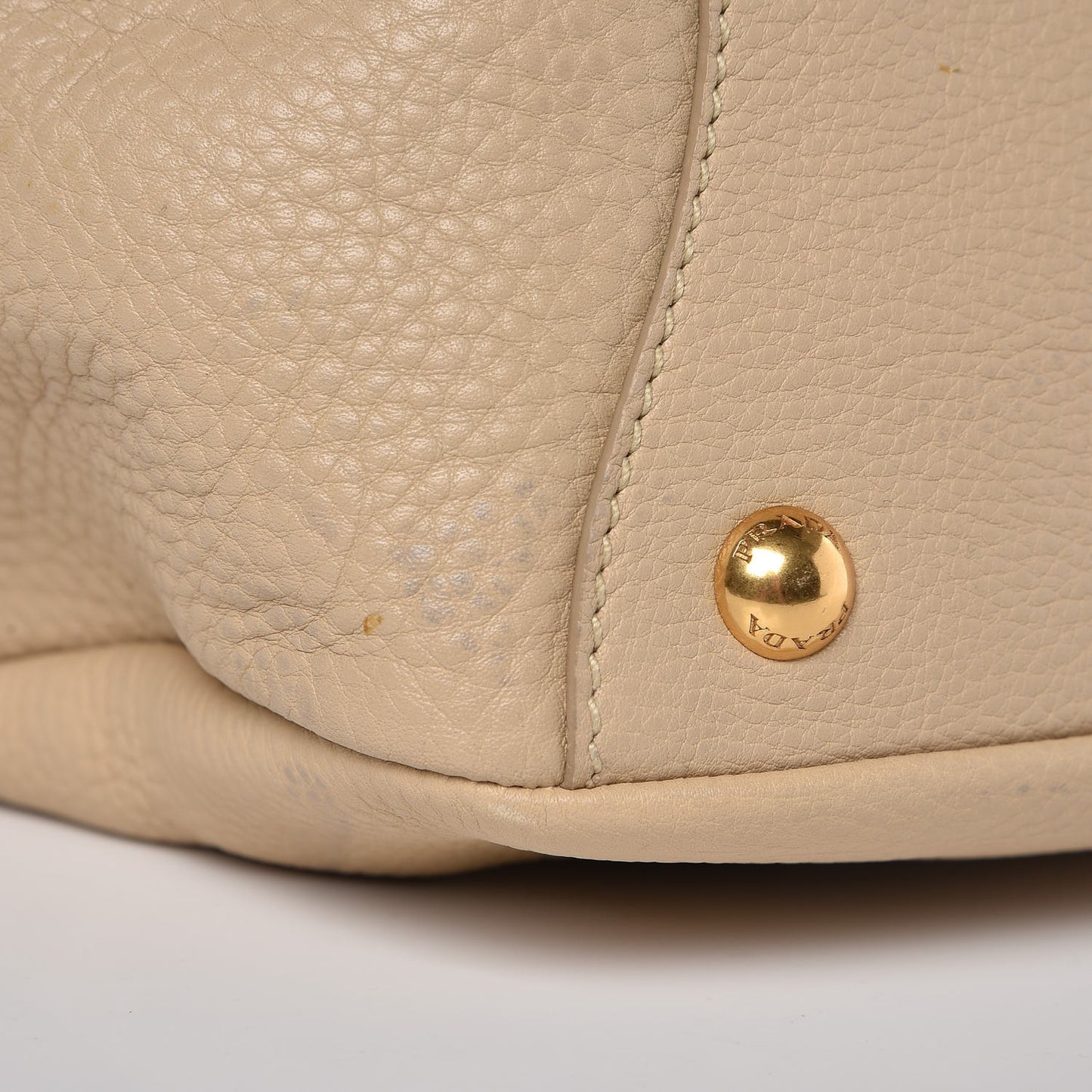 Vitello Daino Side Pocket Hobo Sabbia