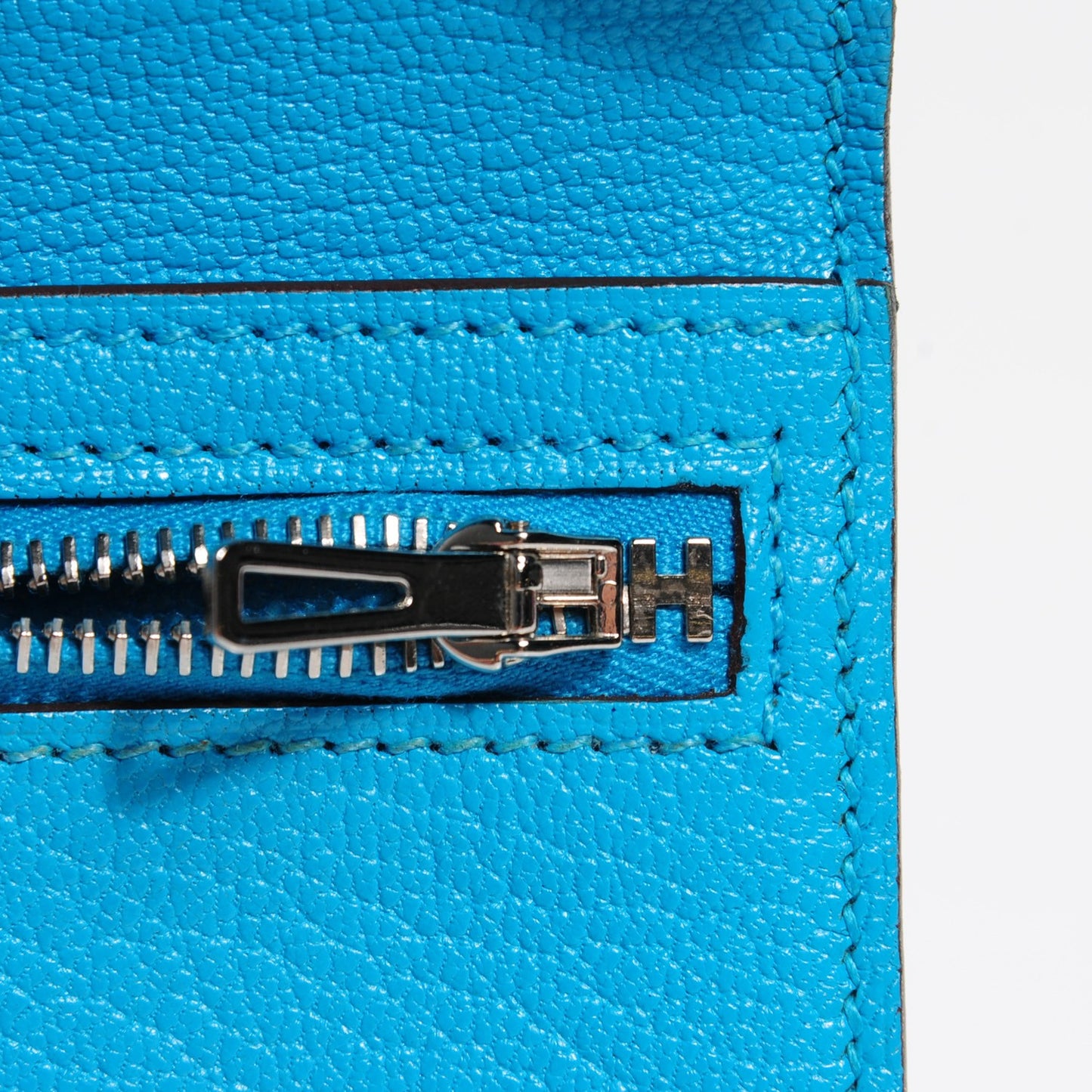 Chevre Mysore Bearn Gusset Wallet Bleu Azteque
