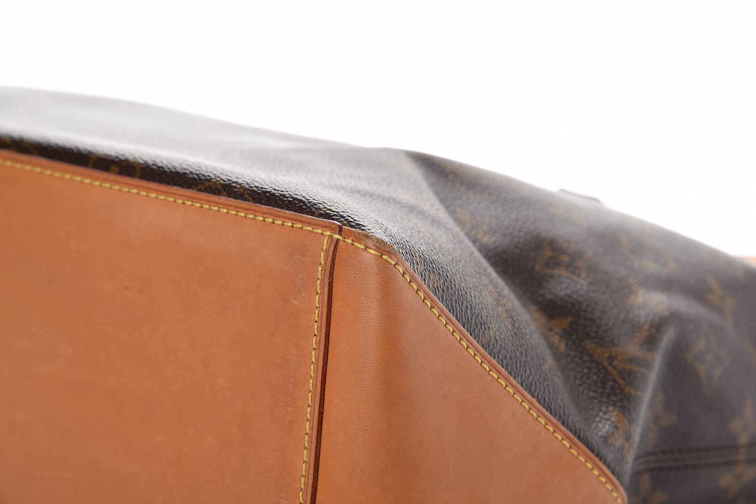 Louis Vuitton Monogram Cabas Mezzo 11 of 12