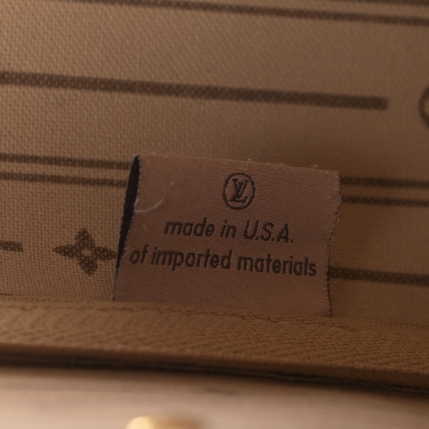 Louis Vuitton Monogram Neverfull MM 7 of 19