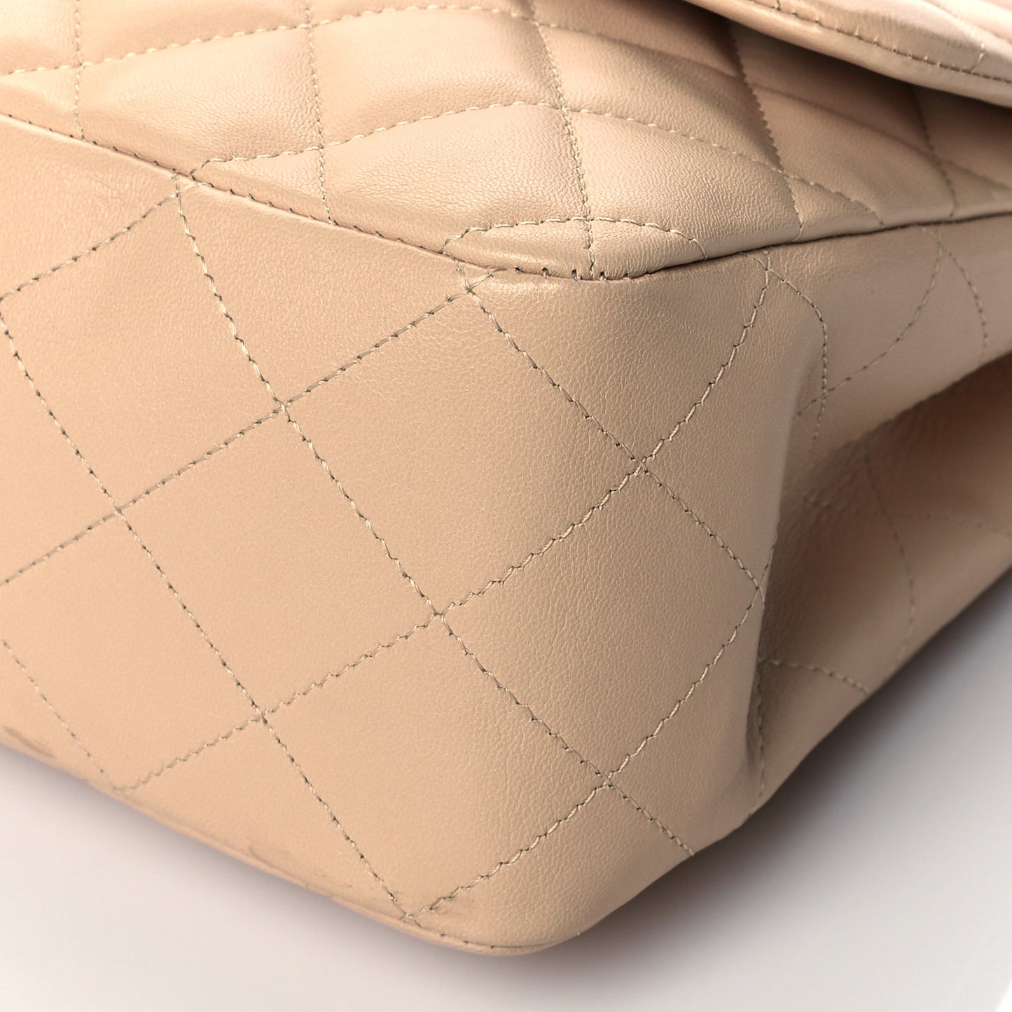 Lambskin Quilted Jumbo Single Flap Beige Clair