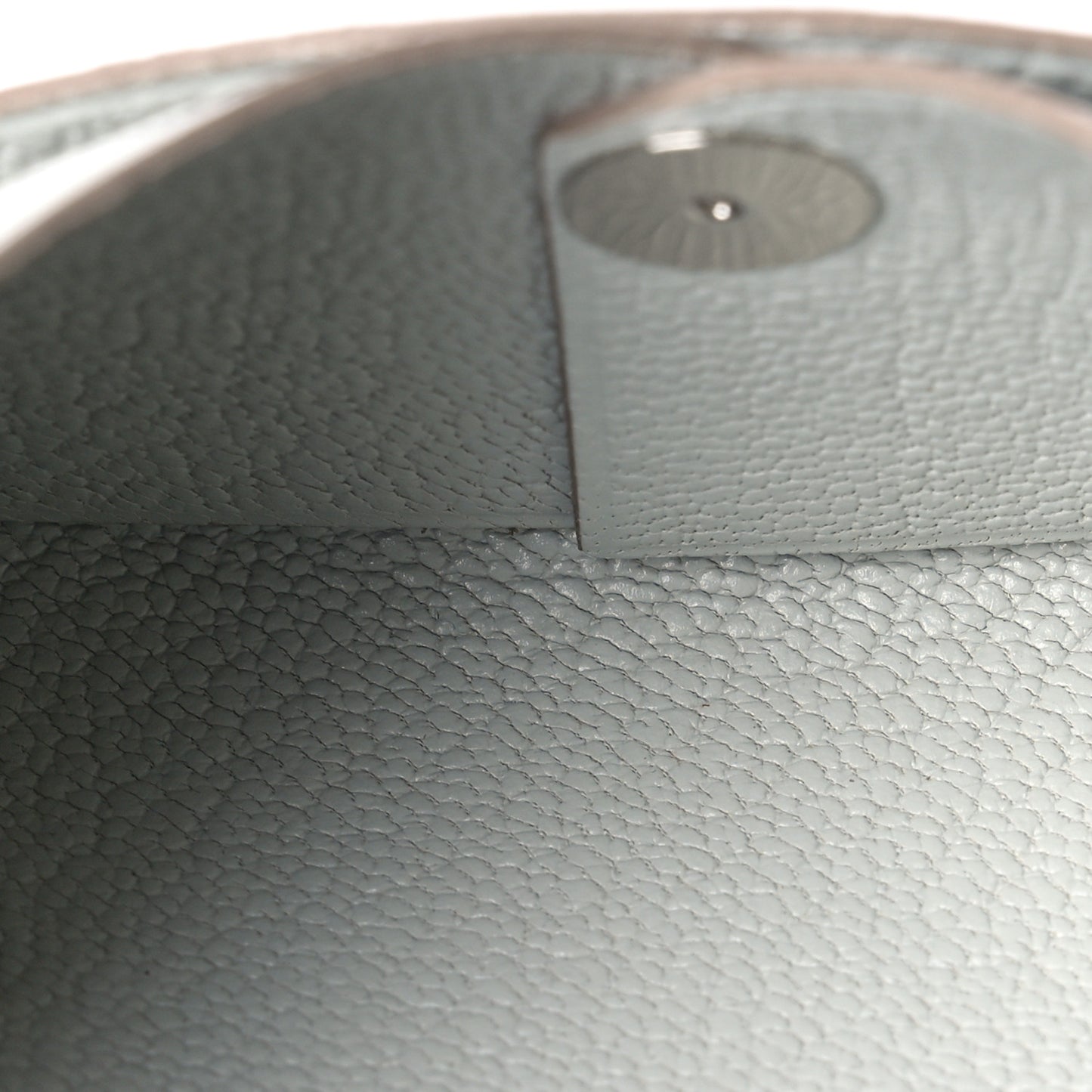 Chevre Mysore Calvi Card Case Gris Perle