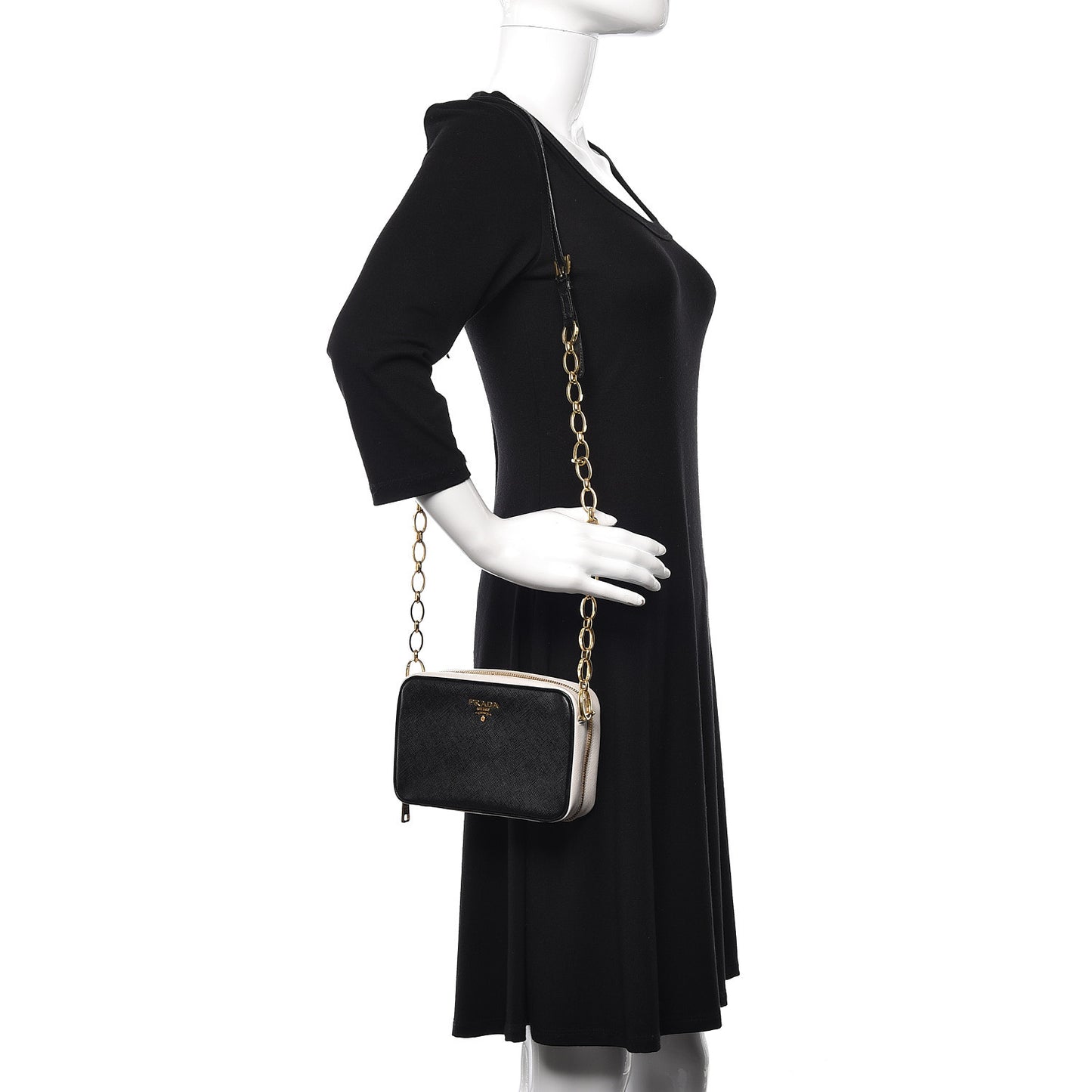 Saffiano Camera Crossbody Black Talco