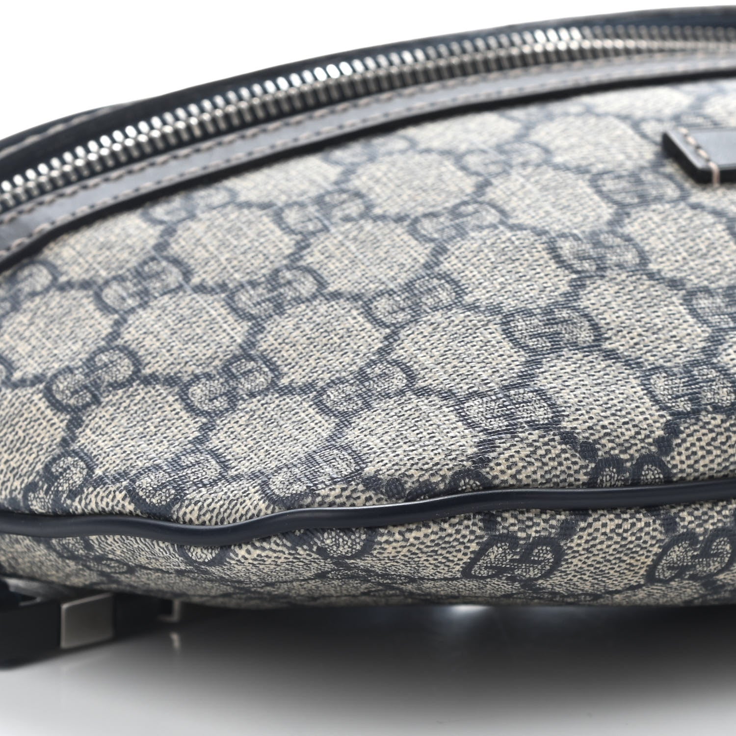 Gucci GG Supreme Monogram Belt Bag Navy 9 of 10