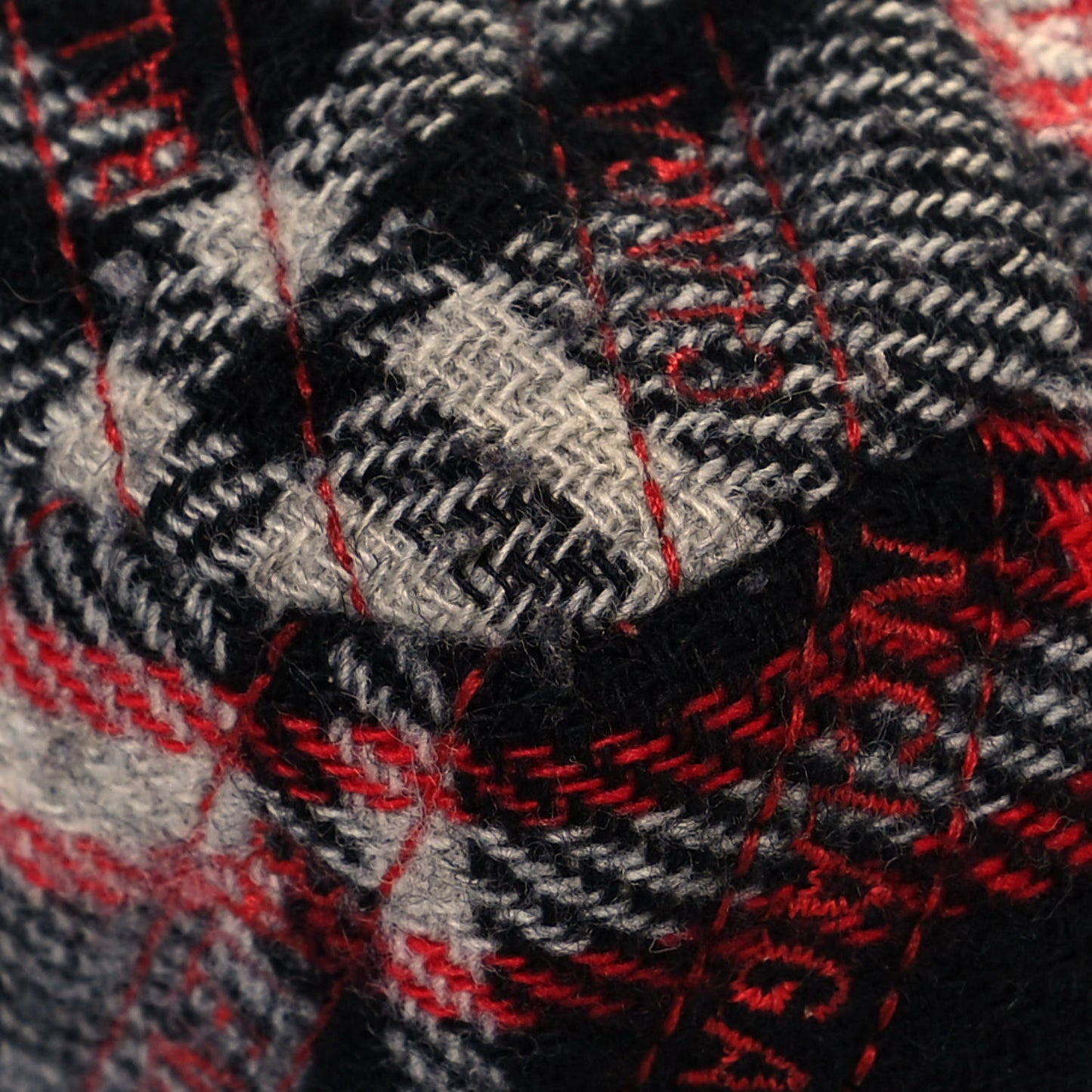 Wool Plaid Diagonal Allover Logo Matelasse M BB Round Shoulder Bag Black White Red