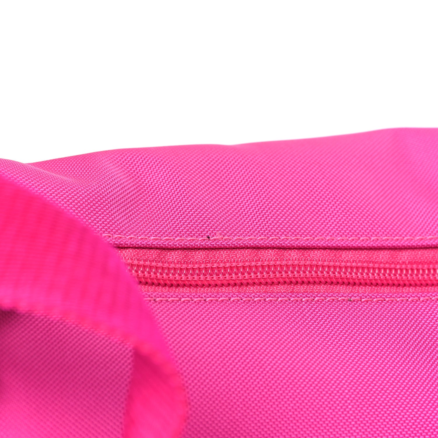Valentino Garavani Nylon VLTN Belt Bag Pink PP 9 of 9