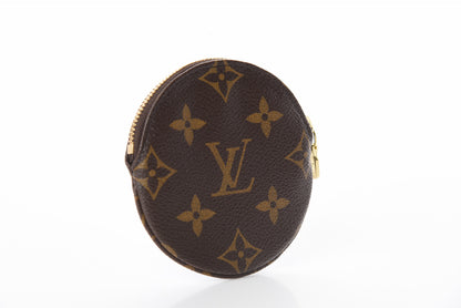Louis Vuitton Monogram 2019 Christmas Animation Round Coin Purse Blue 3 of 10