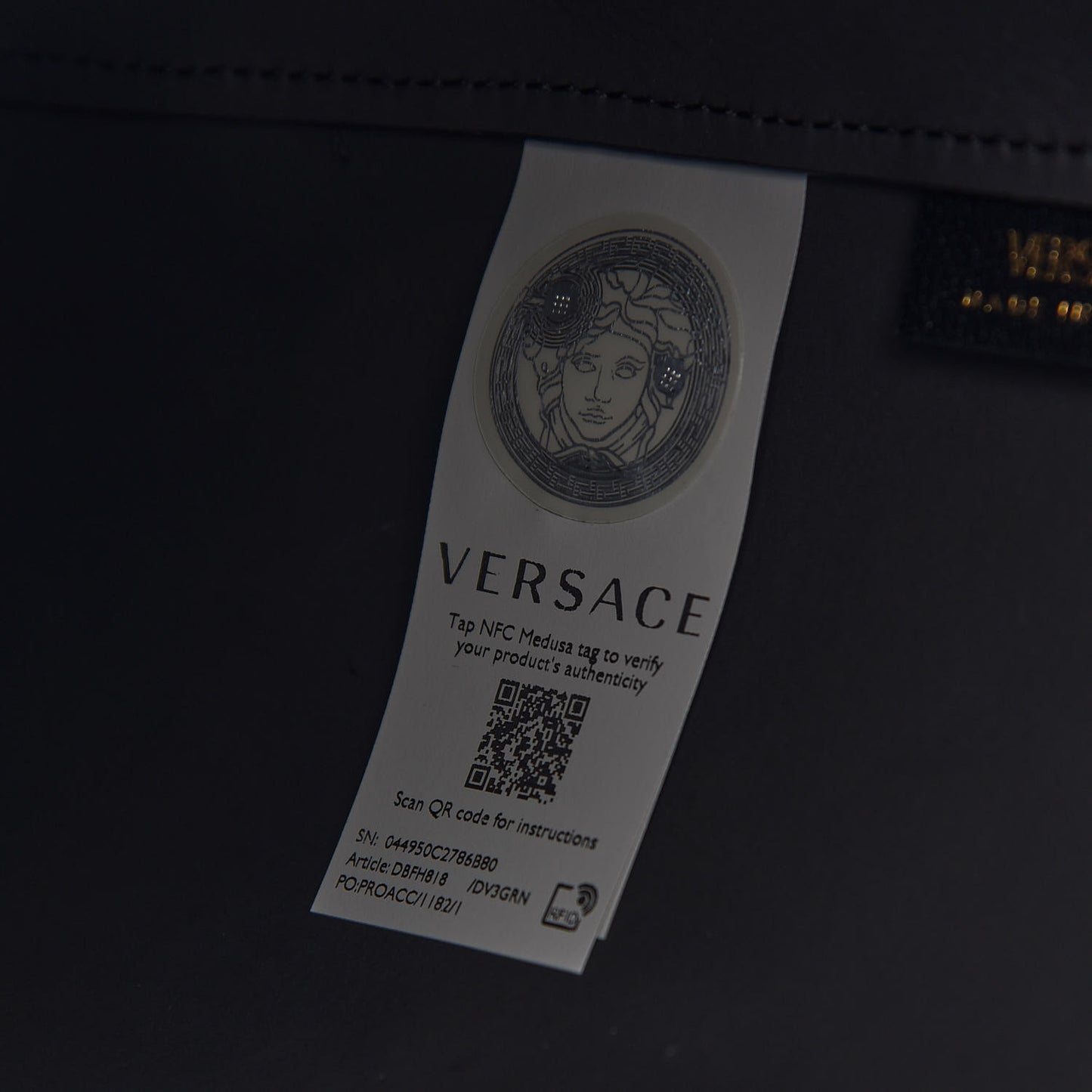 Calfskin Virtus Tote Black