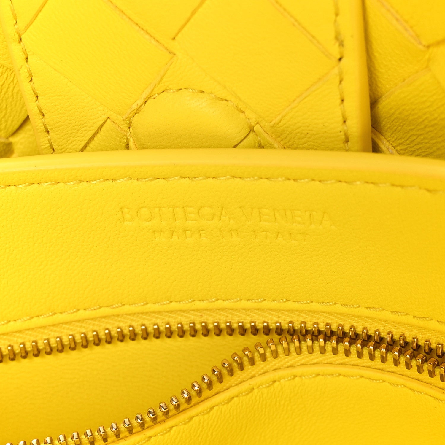 Bottega Veneta Nappa Intrecciato Small Andiamo Shoulder Bag Sulfur 6 of 9