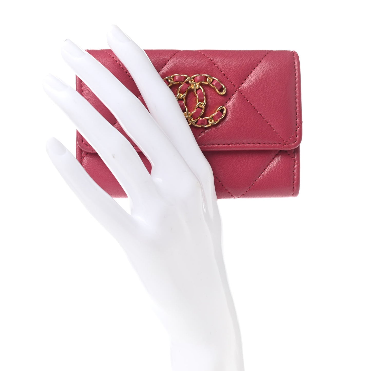 Lambskin Quilted Chanel 19 Flap Card Holder Pink