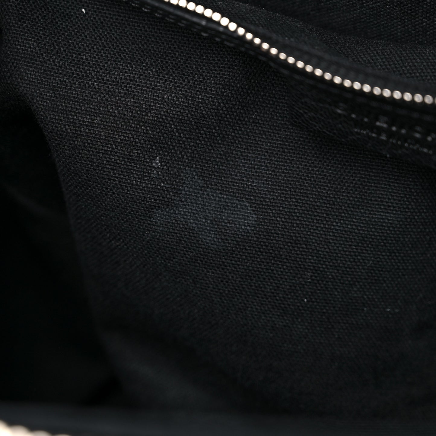Sugar Goatskin Medium Antigona Black