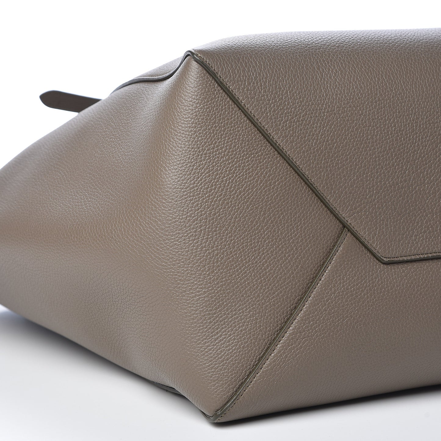 Soft Grained Calfskin Small Belt Cabas Phantom Taupe