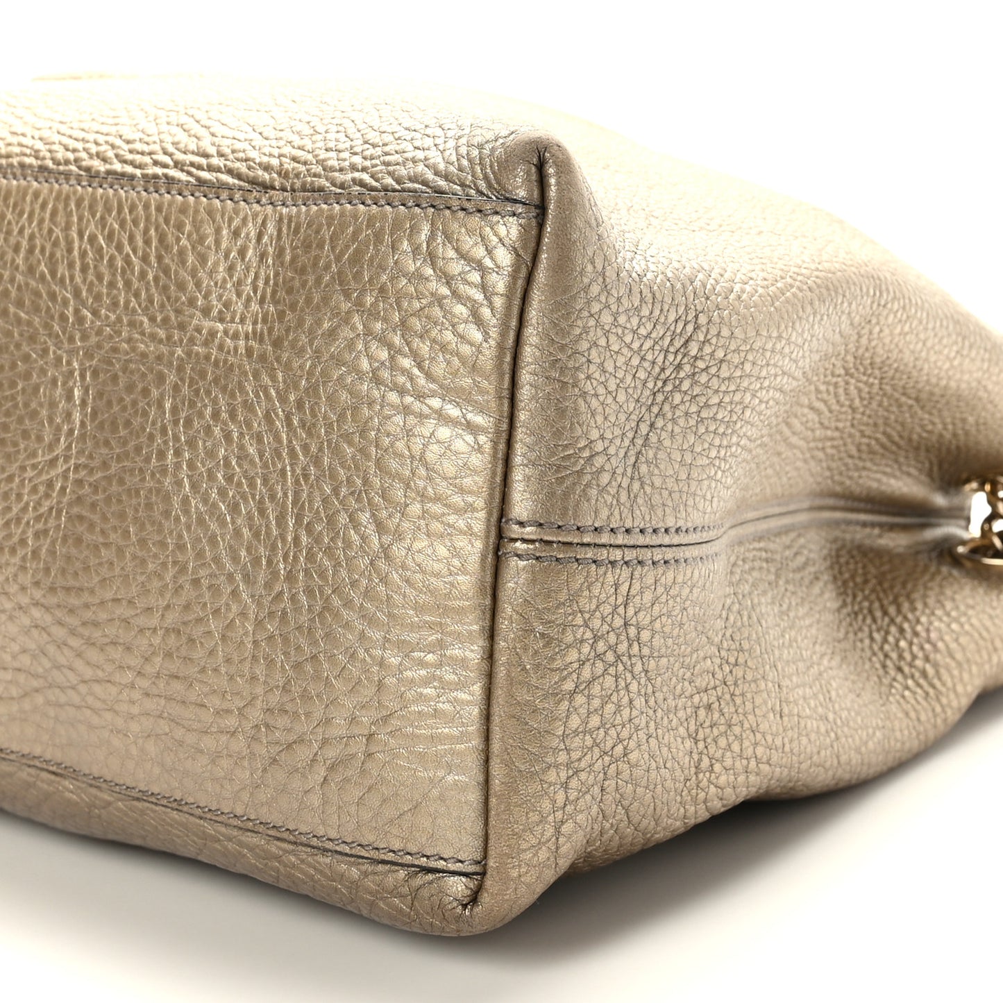 Metallic Pebbled Calfskin Medium Soho Chain Shoulder Bag Golden Beige