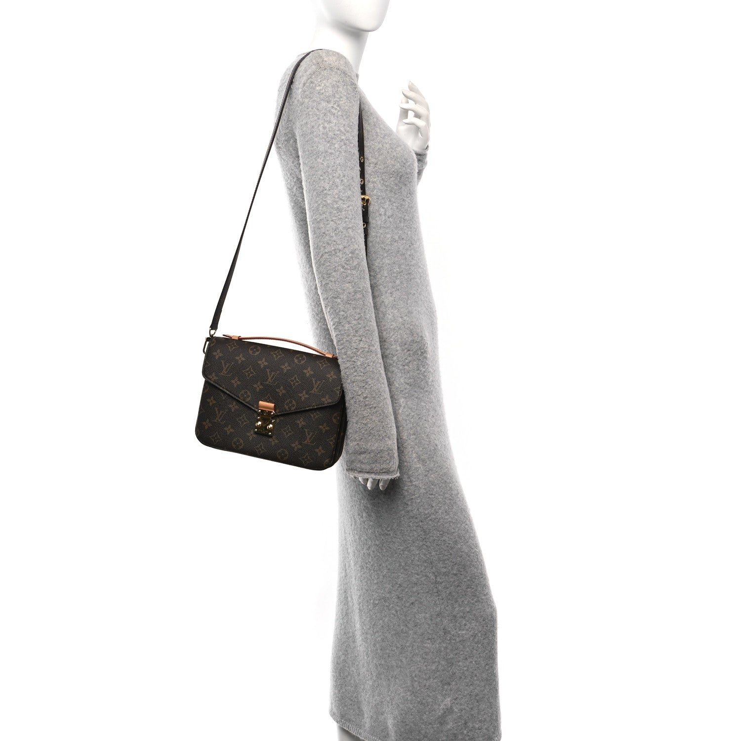 Louis Vuitton Monogram Pochette Metis 2 of 13