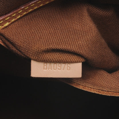 Louis Vuitton Monogram Alma 8 of 8