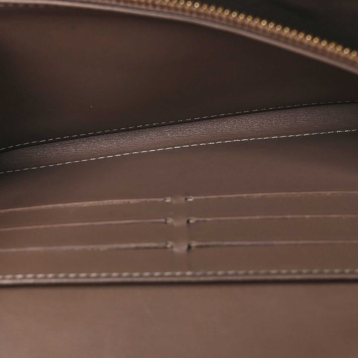 LOUIS VUITTON Vernis Sarah Wallet Noisette