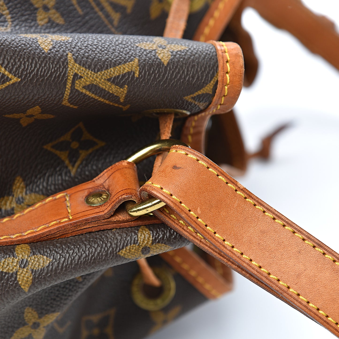 Monogram Noe