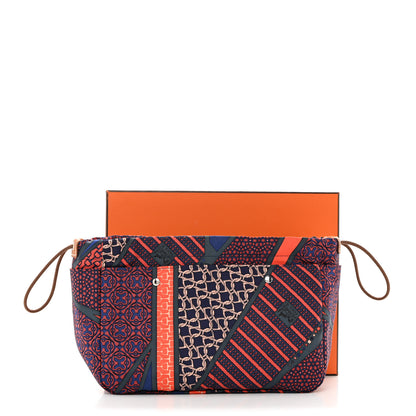 Hermes Silk Carre en Cravates Fourbi 25 MM Pouch Ocean Bleu 8 of 8