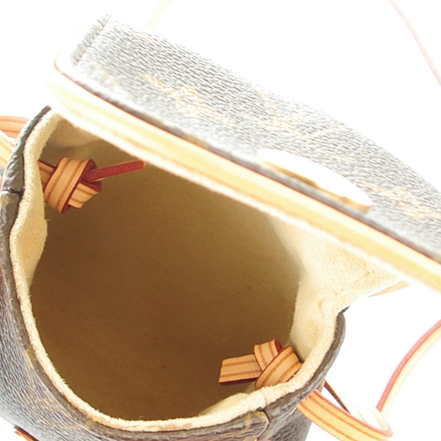 Louis Vuitton Monogram Pochette Cancun 5 of 7