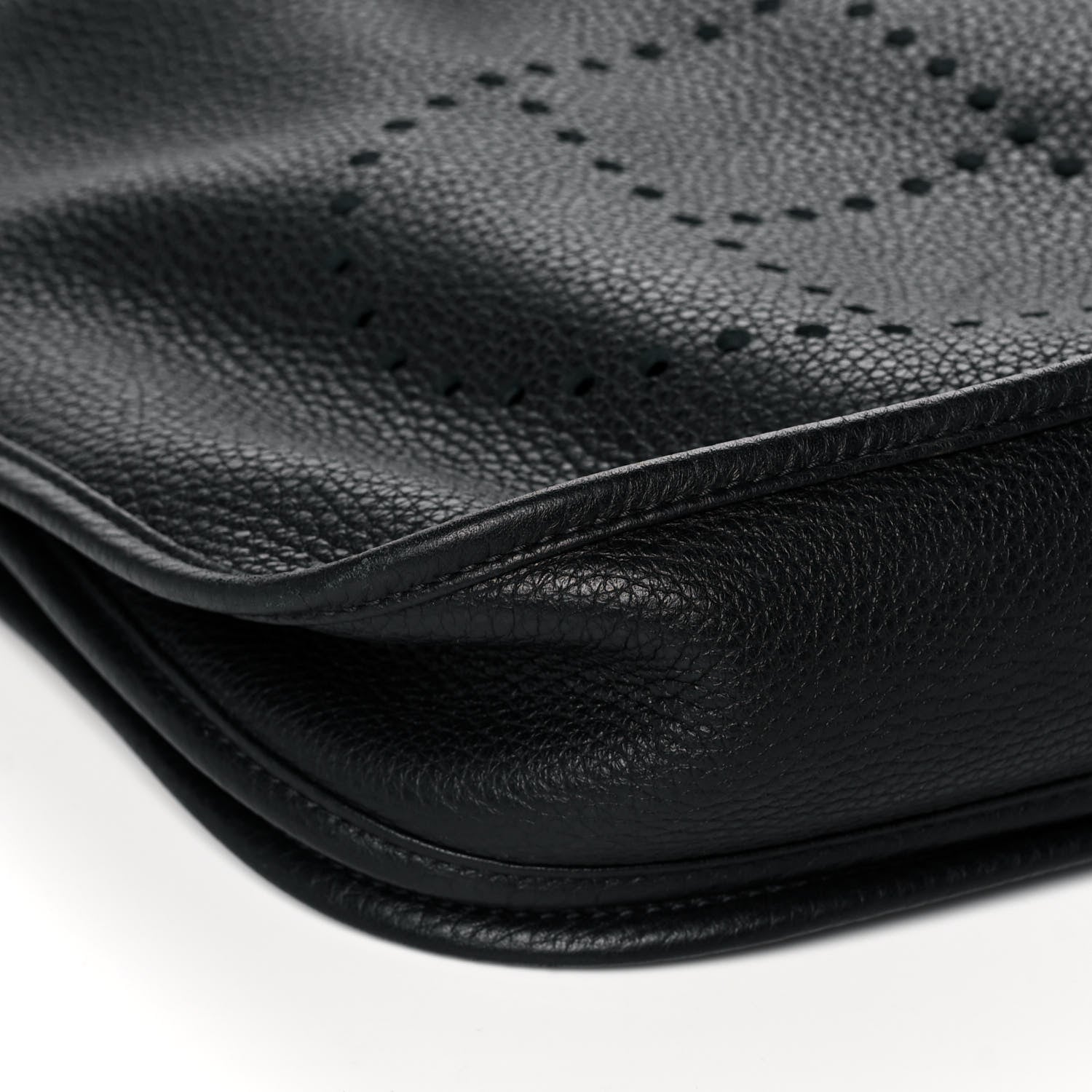 Hermes Taurillon Clemence Evelyne III PM Black 10 of 12