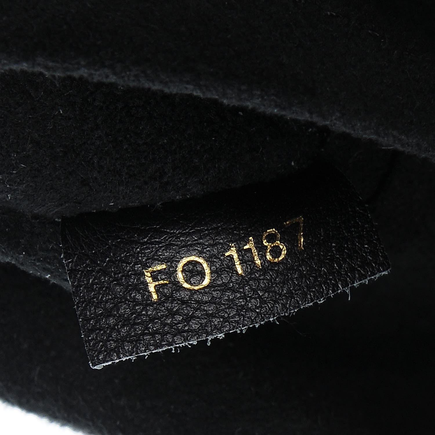 Louis Vuitton Reverse Monogram Triangle Softy 8 of 8