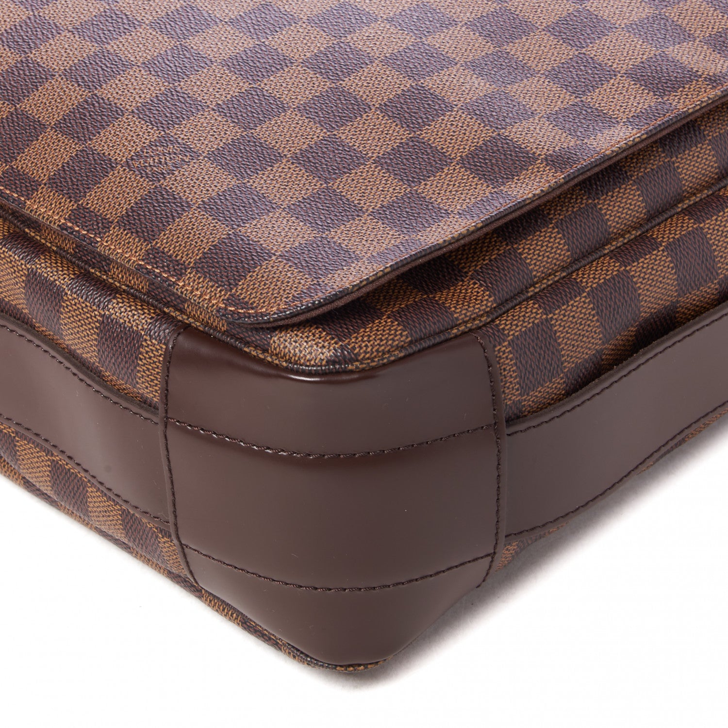 Louis Vuitton Damier Ebene Bastille Messenger 4 of 9