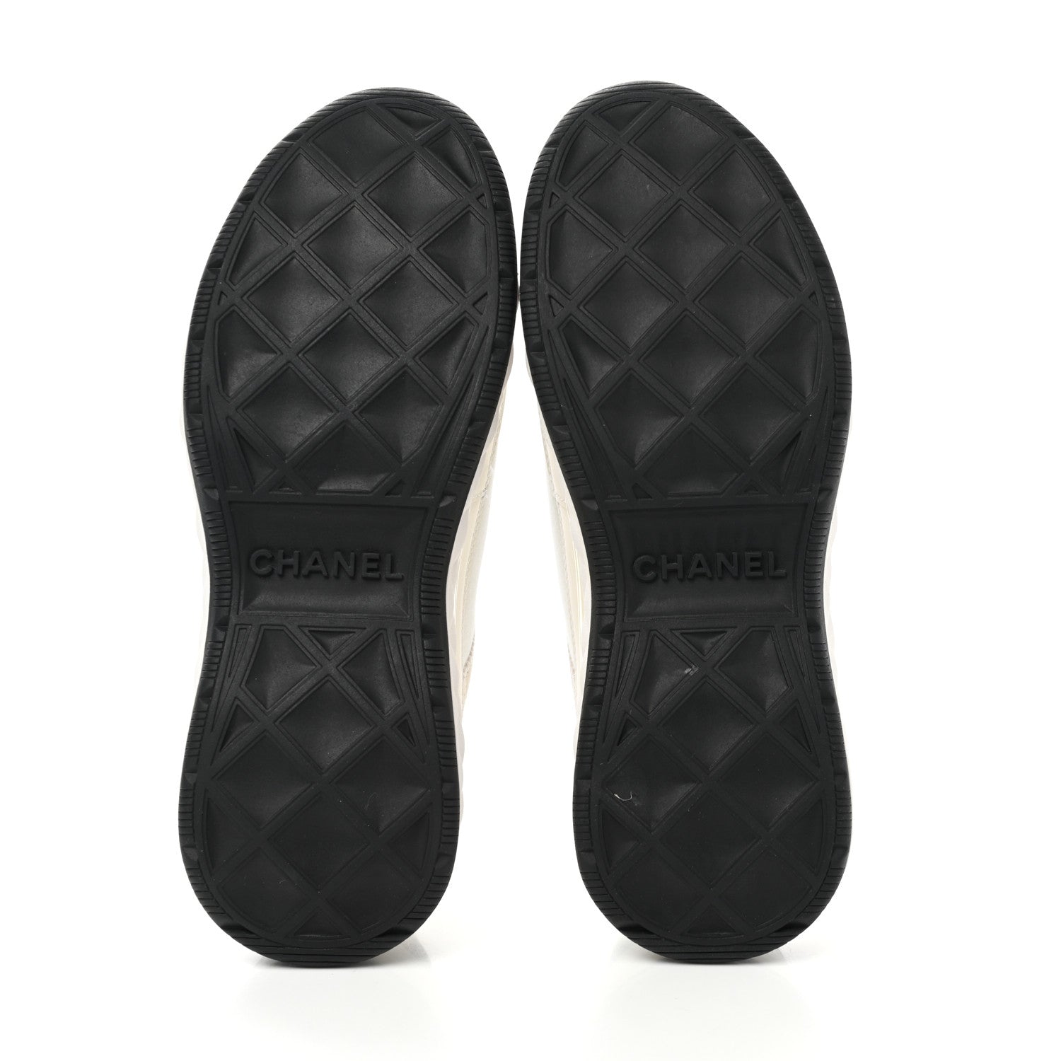 Chanel Velvet Calfskin Mixed Fibers CC Sneakers 37 Ivory Black 5 of 9