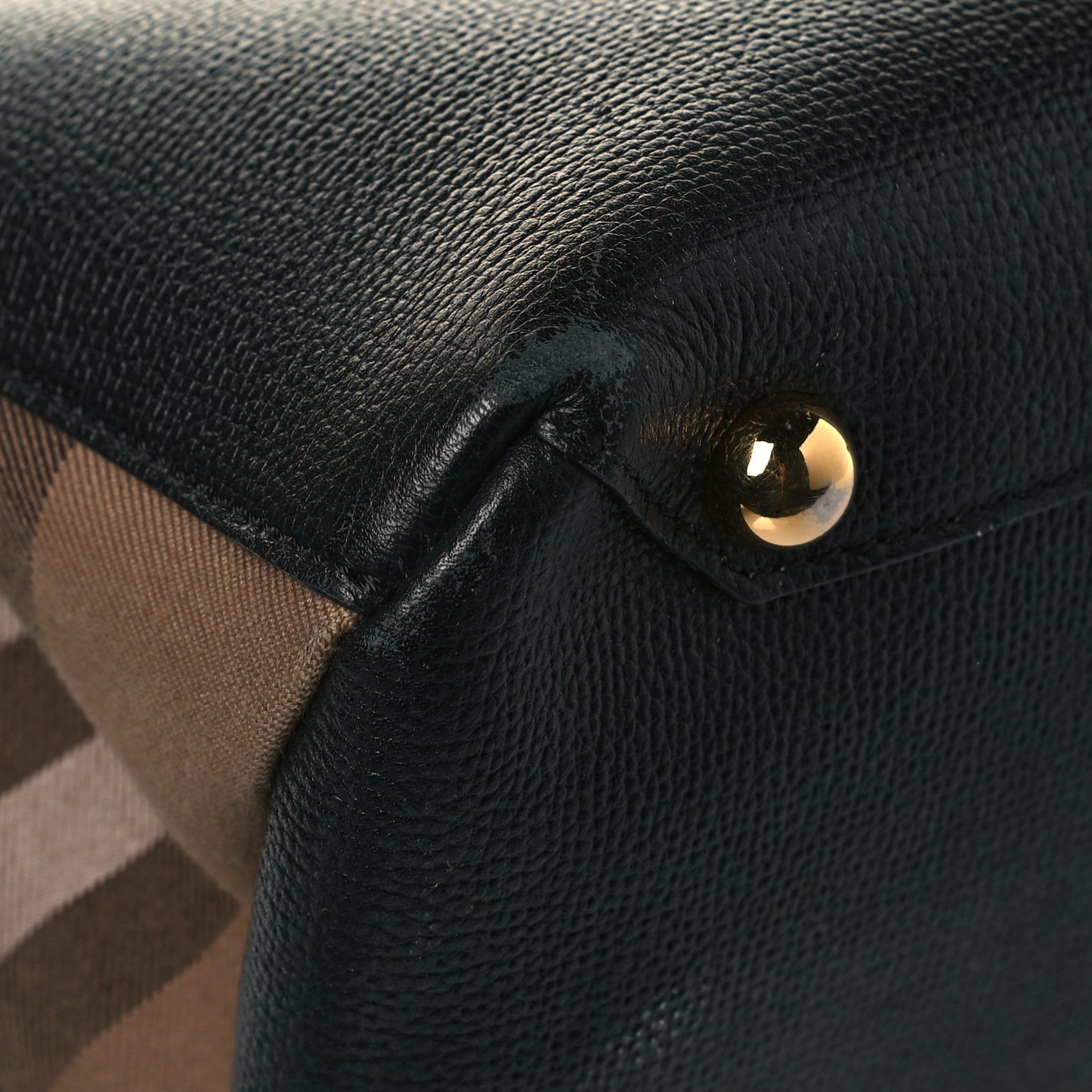Grainy Calfskin House Check Large Banner Tote Black